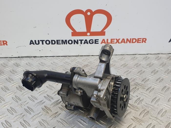 Gebrauchte Ölpumpe Volkswagen Golf VII (AUA) 2.0 TDI 16V Preis auf Anfrage angeboten von Alexander Autodemontage