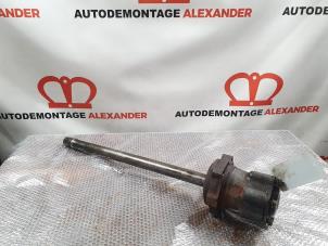 Used Drive shaft, rear left Volkswagen Crafter 2.5 TDI 46/50 LWB Price on request offered by Alexander Autodemontage