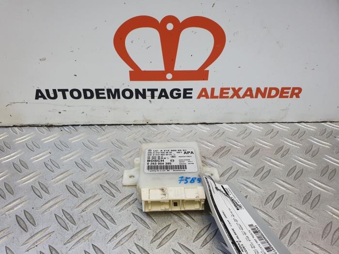 Begagnade PDC-modul Mercedes E (W212) E-220 CDI 16V BlueEfficiency Pris € 49,99 Inklusive moms erbjuds av Alexander Autodemontage