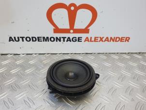 Used Speaker BMW 1 serie (F20) 116i 1.6 16V Price on request offered by Alexander Autodemontage