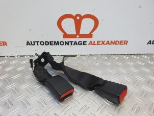 Used Rear seatbelt buckle, right BMW 1 serie (F20) 116i 1.6 16V Price on request offered by Alexander Autodemontage