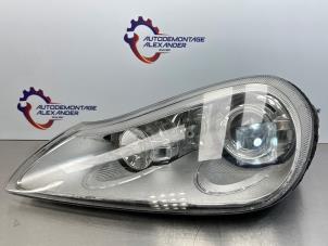 Used Headlight, left Porsche Cayenne (9PA) 3.6 24V Price € 150,00 Margin scheme offered by Alexander Autodemontage