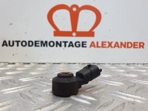 Usados Sensor de golpeteo Opel Corsa D 1.4 16V Twinport LPG Precio de solicitud ofrecido por Alexander Autodemontage
