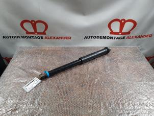 Used Rear shock absorber rod, left Peugeot 108 1.0 12V Price on request offered by Alexander Autodemontage