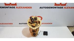 Used Electric fuel pump BMW 3 serie (E46/4) 330d 24V Price on request offered by Alexander Autodemontage