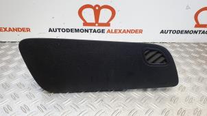 Usados Airbag derecha (salpicadero) Volkswagen Polo V (6R) 1.2 12V Precio de solicitud ofrecido por Alexander Autodemontage