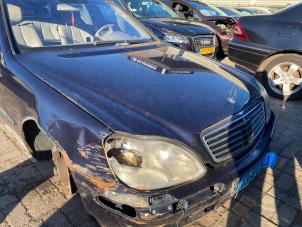 Used Bonnet Mercedes S (W220) 4.0 S-400 CDI V8 32V Price on request offered by Alexander Autodemontage