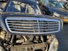 Grille from a Mercedes-Benz S (W220) 4.0 S-400 CDI V8 32V 2000
