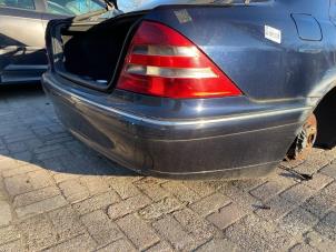 Used Rear bumper Mercedes S (W220) 4.0 S-400 CDI V8 32V Price on request offered by Alexander Autodemontage