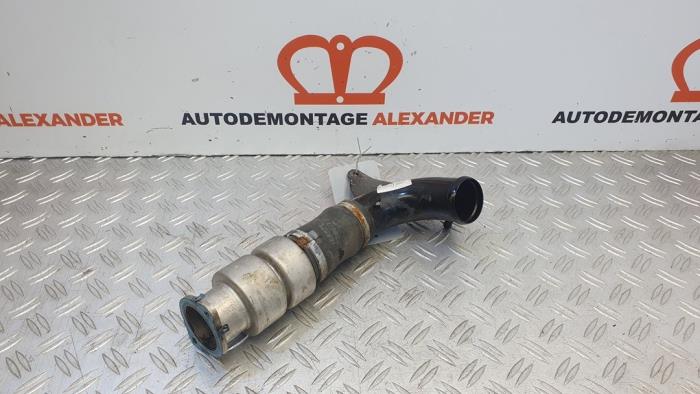 Intercooler Rohr van een Ford Fiesta 6 (JA8) 1.6 TDCi 16V 95 2011