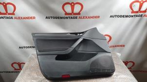 Usagé Revêtement portière haut 4portes avant gauche Volkswagen Golf VII (AUA) 1.6 TDI 16V Prix sur demande proposé par Alexander Autodemontage