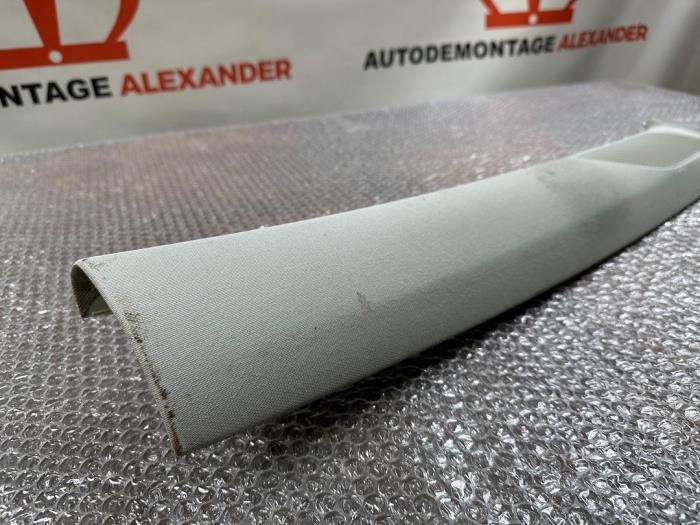 A-pillar cover, right from a Volkswagen Golf VII (AUA) 1.6 TDI 16V 2014
