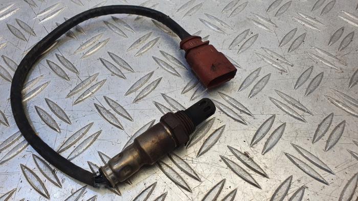 Sonde lambda d'un Volkswagen Up! (121) 1.0 12V 75 2012