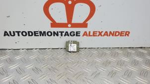 Used GPS antenna Seat Leon (5FB) 1.4 TSI 16V Price on request offered by Alexander Autodemontage