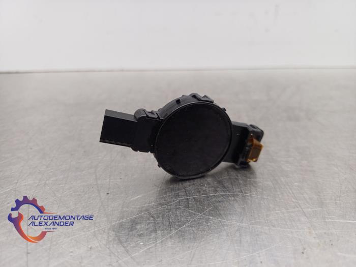 Begagnade Regnsensor Volkswagen Golf VII (AUA) 1.6 TDI 16V Pris på förfrågan erbjuds av Alexander Autodemontage