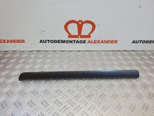 Used Dashboard decoration strip Volkswagen Golf VII (AUA) 1.6 TDI 16V Price € 25,00 Margin scheme offered by Alexander Autodemontage