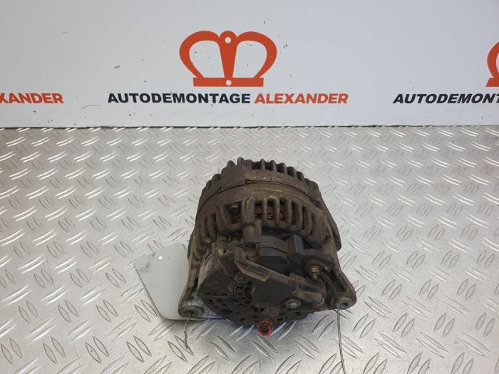 Begagnade Dynamo Opel Astra H (L48) 1.4 16V Twinport Pris € 39,99 Inklusive moms erbjuds av Alexander Autodemontage