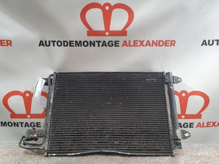 Usagé Condenseur de climatisation Seat Leon (1P1) 1.9 TDI 105 Prix € 50,00 Règlement à la marge proposé par Alexander Autodemontage