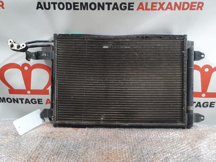 Klima Kondensor van een Seat Leon (1P1) 1.9 TDI 105 2007