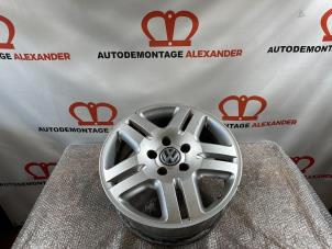 Used Wheel Volkswagen Touareg (7LA/7L6) 5.0 TDI V10 Price on request offered by Alexander Autodemontage