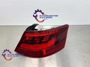 Używane Tylne swiatlo pozycyjne prawe Audi S3 (8V1/8VK) 2.0 T FSI 16V Cena € 120,00 Procedura marży oferowane przez Alexander Autodemontage