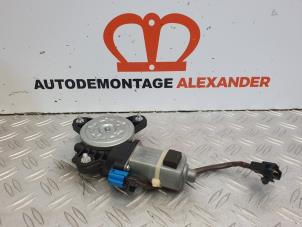 Used Door window motor Chevrolet Spark (M300) 1.0 16V Bifuel Price on request offered by Alexander Autodemontage