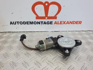 Used Door window motor Chevrolet Spark (M300) 1.0 16V Bifuel Price on request offered by Alexander Autodemontage