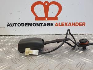Used Front seatbelt buckle, right Chevrolet Spark (M300) 1.0 16V Bifuel Price on request offered by Alexander Autodemontage
