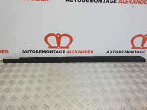 Used Windscreen rubber Chevrolet Spark (M300) 1.0 16V Bifuel Price on request offered by Alexander Autodemontage