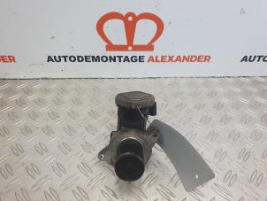 Used EGR valve Mercedes C Combi (S203) 2.2 C-200 CDI 16V Price € 150,00 Margin scheme offered by Alexander Autodemontage