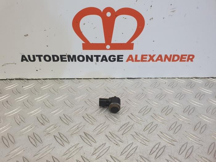 Usagé Capteur PDC Renault Megane III Grandtour (KZ) 1.4 16V TCe 130 Prix € 15,00 Règlement à la marge proposé par Alexander Autodemontage