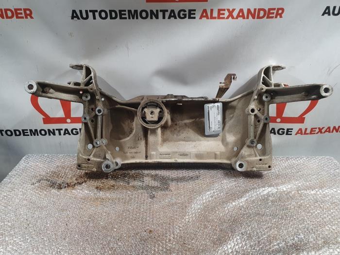 Used Subframe Volkswagen Caddy III (2KA,2KH,2CA,2CH) 1.6 TDI 16V Price on request offered by Alexander Autodemontage