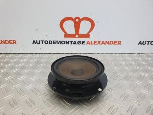 Used Speaker Volkswagen Golf VI (5K1) 1.4 TSI 122 16V Price on request offered by Alexander Autodemontage