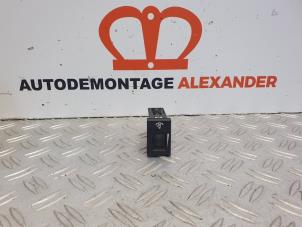 Used Cockpit dimmer Hyundai i20 1.2i 16V Price on request offered by Alexander Autodemontage