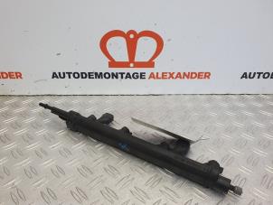 Used Fuel injector nozzle Mini Mini (R56) 1.6 16V Cooper Price € 20,00 Margin scheme offered by Alexander Autodemontage