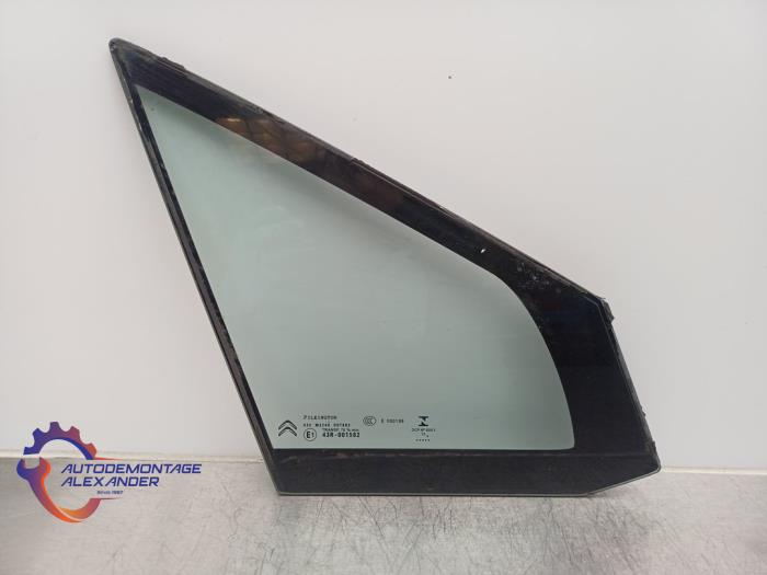 Usados Ventanilla triangular derecha delante Citroen C4 Berline (NC) 1.6 Hdi 90 Precio € 63,95 IVA incluido ofrecido por Alexander Autodemontage