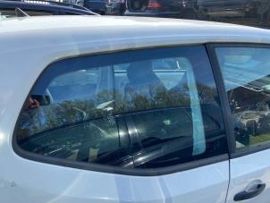 Gebrauchte Zusätzliches Fenster 2-türig rechts hinten Volkswagen Up! (121) 1.0 12V 60 Preis € 100,00 Margenregelung angeboten von Alexander Autodemontage