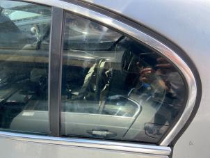 Gebrauchte Zusätzliches Fenster 4-türig links hinten BMW 5 serie (E60) 520d 16V Corporate Lease Preis auf Anfrage angeboten von Alexander Autodemontage