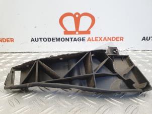 Usados Soporte de parachoques izquierda detrás Seat Ibiza IV (6J5) 1.4 TDI Precio de solicitud ofrecido por Alexander Autodemontage