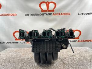 Used Intake manifold Opel Vectra C GTS 2.2 DIG 16V Price € 100,00 Margin scheme offered by Alexander Autodemontage