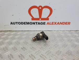 Usados Sensor de presión de combustible Mercedes C (W204) 3.0 C-350 CDI V6 24V Precio de solicitud ofrecido por Alexander Autodemontage