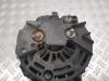 Dynamo from a Mercedes-Benz C (W202) 2.2 C-220 CDI 16V 1998