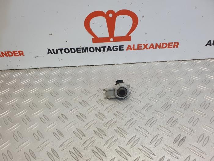 Usados Sensor PDC Mercedes E (W211) 2.2 E-200 CDI 16V Precio de solicitud ofrecido por Alexander Autodemontage