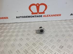 Używane Czujnik parkowania Mercedes E (W211) 2.2 E-200 CDI 16V Cena na żądanie oferowane przez Alexander Autodemontage