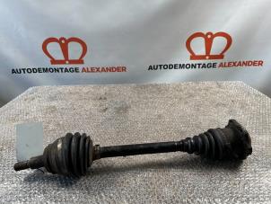 Usagé Arbre de transmission avant gauche Audi TT Roadster (8N9) 1.8 20V Turbo Prix sur demande proposé par Alexander Autodemontage