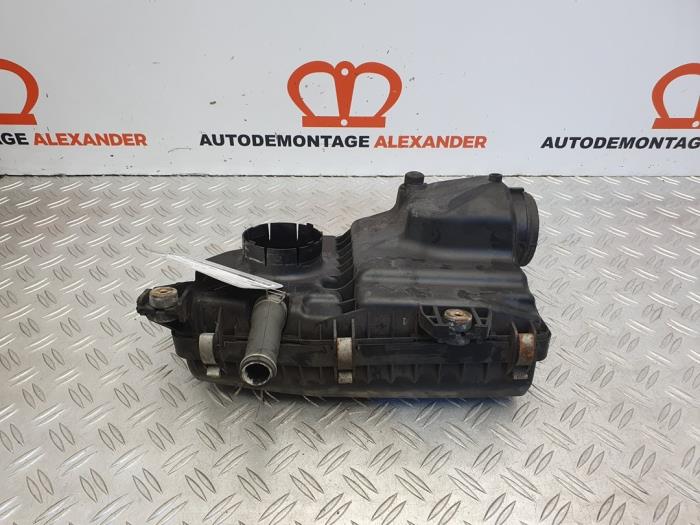 Begagnade Luftfilterhus Honda Civic (EP/EU) 1.4 16V Pris på förfrågan erbjuds av Alexander Autodemontage