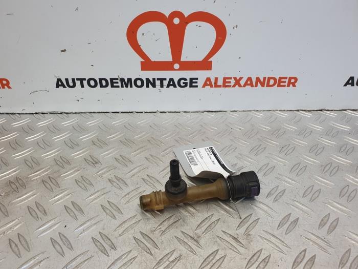 Begagnade Vattenrör Volvo V60 I (FW/GW) 2.0 D2 16V Pris på förfrågan erbjuds av Alexander Autodemontage