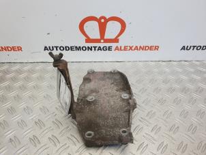 Used Air conditioning bracket Honda Civic (EP/EU) 1.4 16V Price on request offered by Alexander Autodemontage