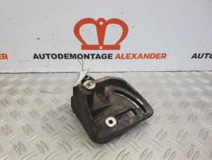 Used Power steering pump bracket Chevrolet Spark 1.0 16V Bifuel Price on request offered by Alexander Autodemontage
