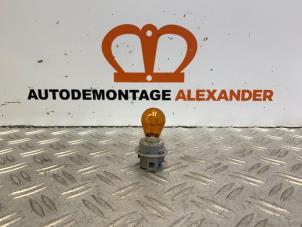 Used Headlight socket Volkswagen Polo V (6R) 1.2 TDI 12V BlueMotion Price on request offered by Alexander Autodemontage